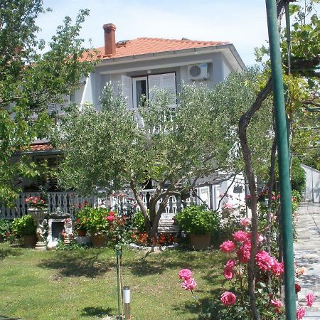 Apartmani I Sobe Mara Palit Dış mekan fotoğraf
