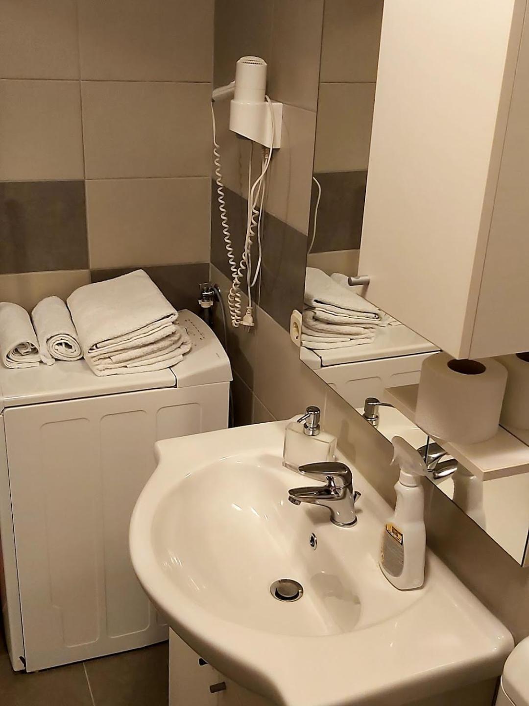 Apartmani I Sobe Mara Palit Dış mekan fotoğraf