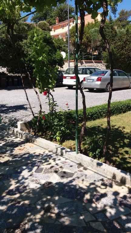 Apartmani I Sobe Mara Palit Dış mekan fotoğraf