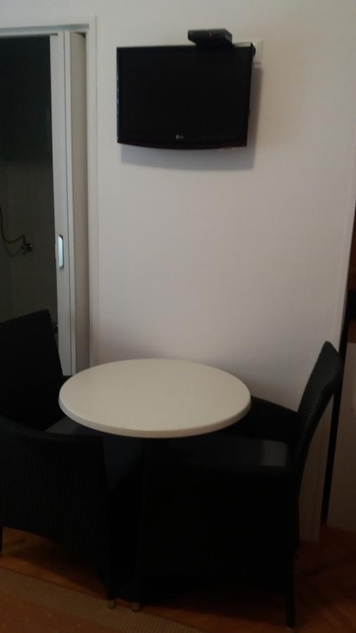 Apartmani I Sobe Mara Palit Dış mekan fotoğraf