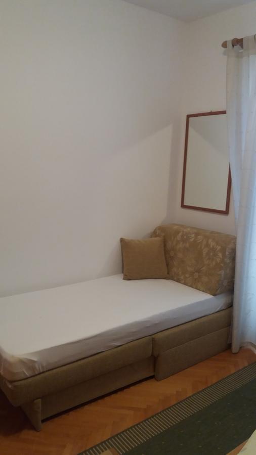 Apartmani I Sobe Mara Palit Dış mekan fotoğraf