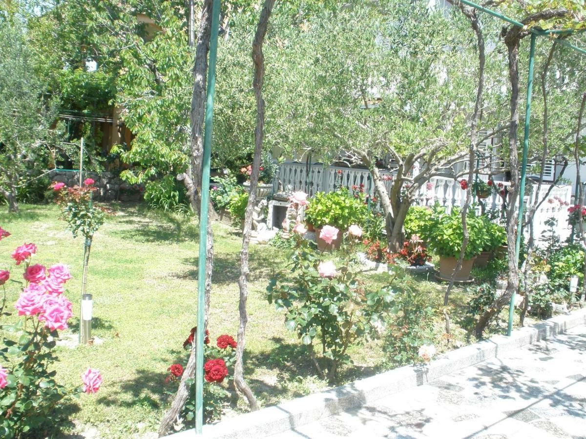 Apartmani I Sobe Mara Palit Dış mekan fotoğraf