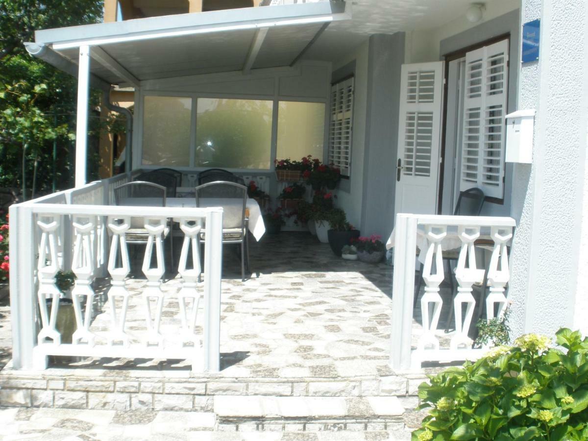 Apartmani I Sobe Mara Palit Dış mekan fotoğraf