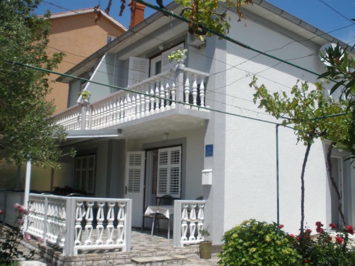 Apartmani I Sobe Mara Palit Dış mekan fotoğraf